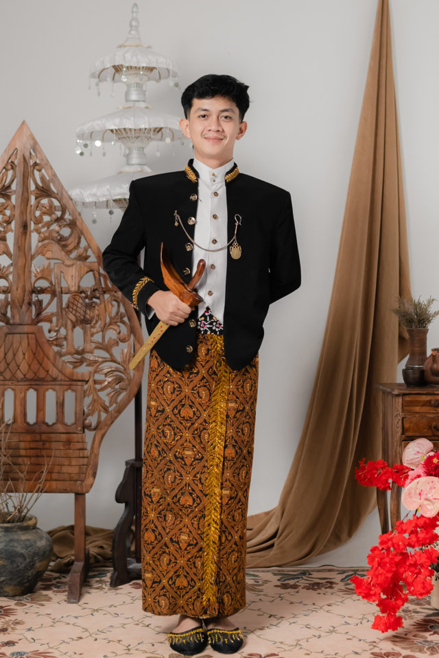 cpp (1) Hendri & Lina