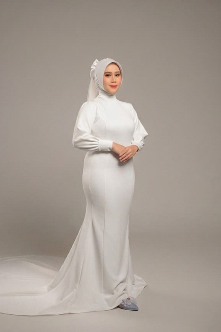 revisi-foto-sendiri-perempuan