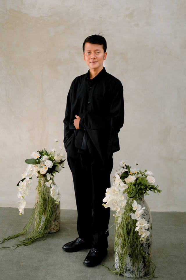 Groom 1 logiq.id