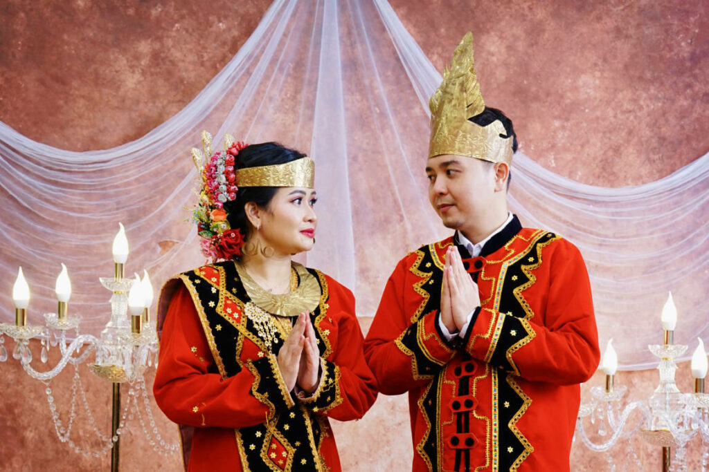 akad 1 (2) Riwu & Yunita