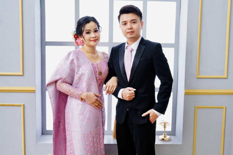akad (1) Riwu & Yunita