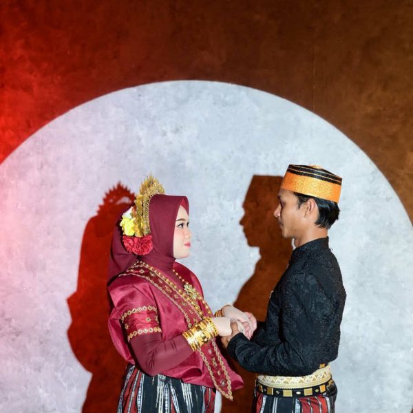 Arman & Ila (15) logiq.id