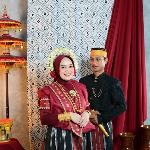 Arman & Ila (8) logiq.id