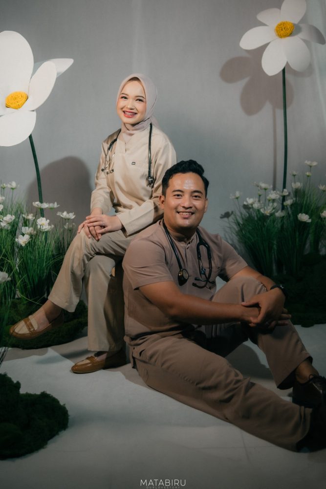 akad (1) Ikmal & Naza