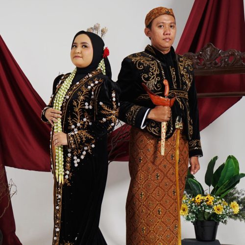 cover Fajar & Tiwi