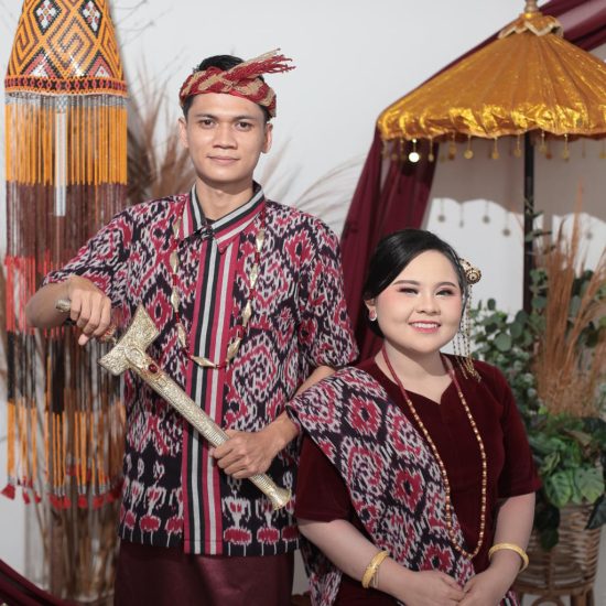 g (18) Feby & Dody