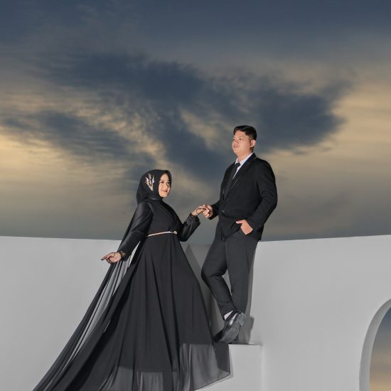 g (5) Hamid & Deby