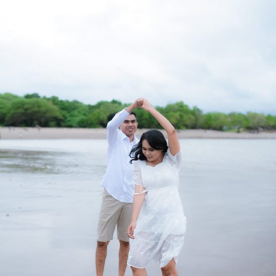 g (5) Richy & Maria