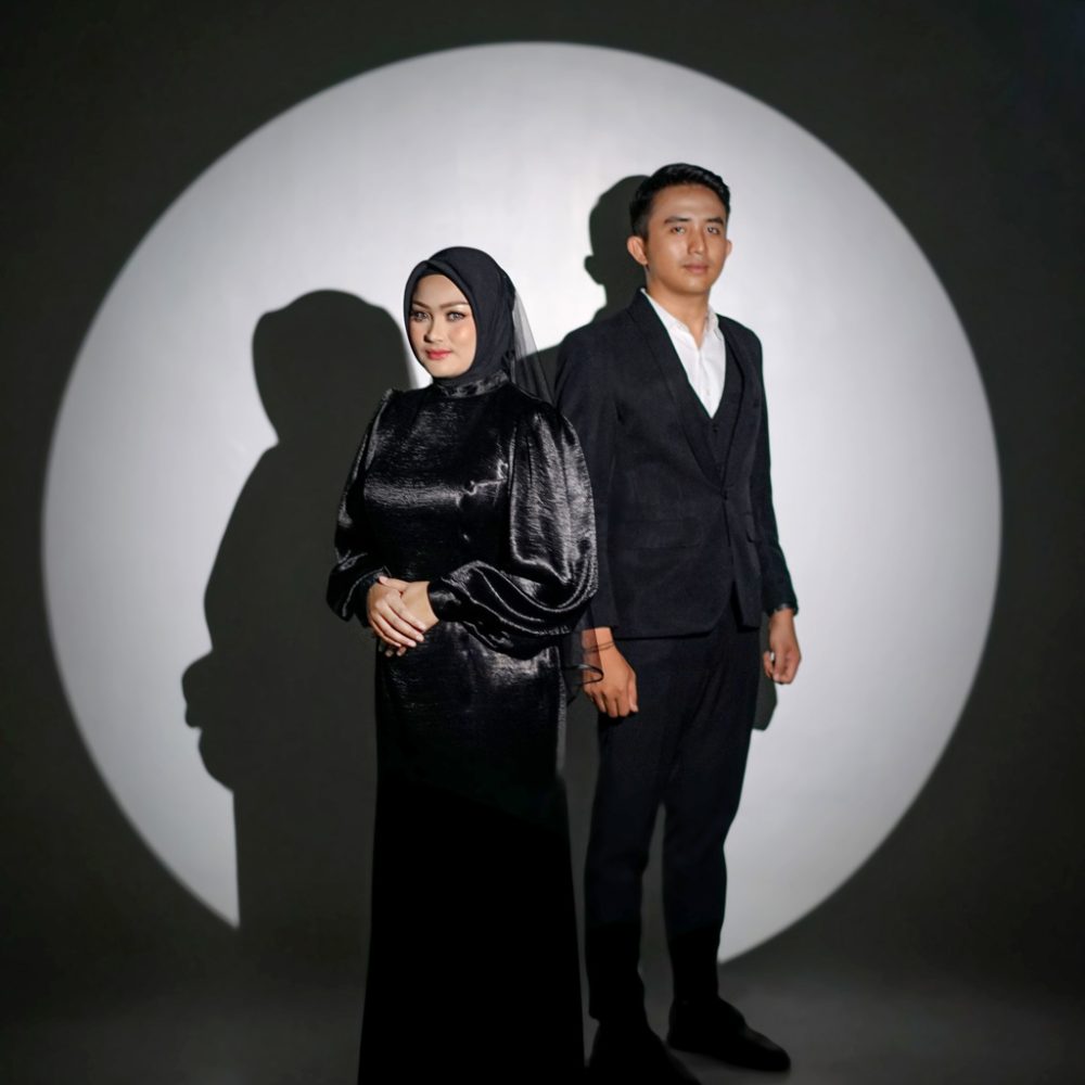 gift (2) Jihad & Ami