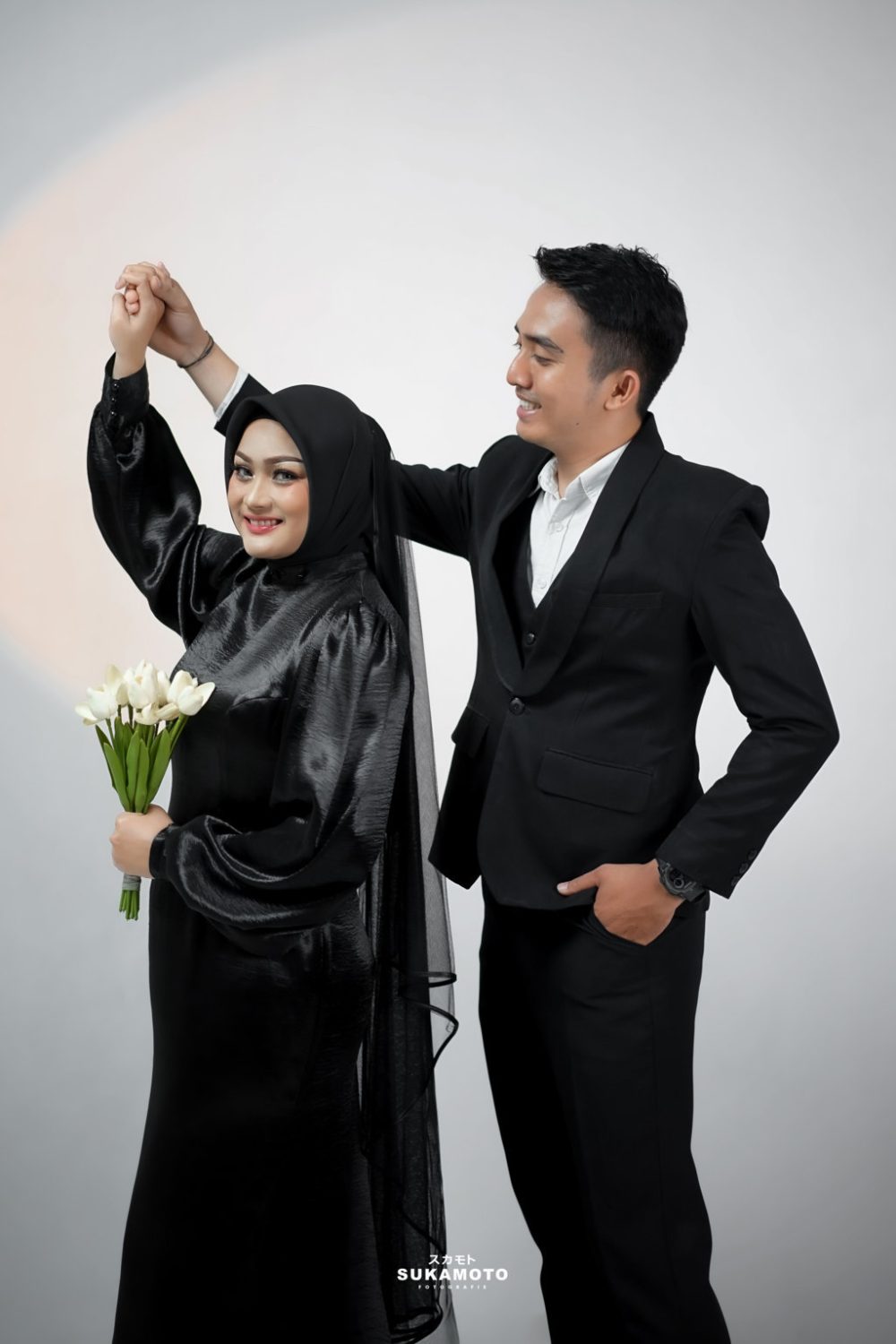 opening (1) Jihad & Ami