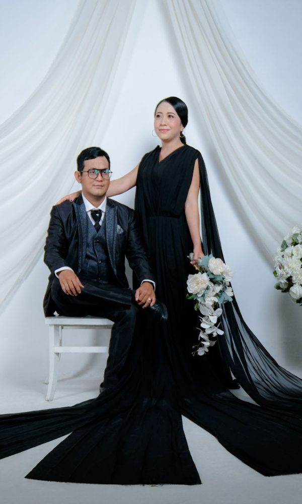 opening (3) Agnes & Harvi