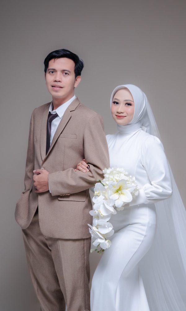 opening (3) Pipit & Anang