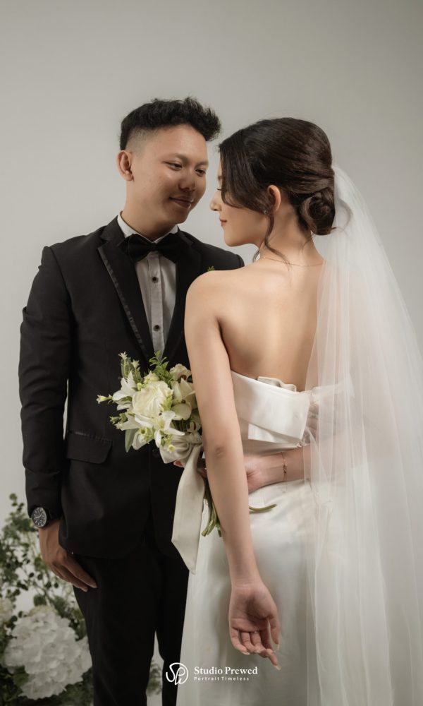 opening (4) Daniel & Nadia